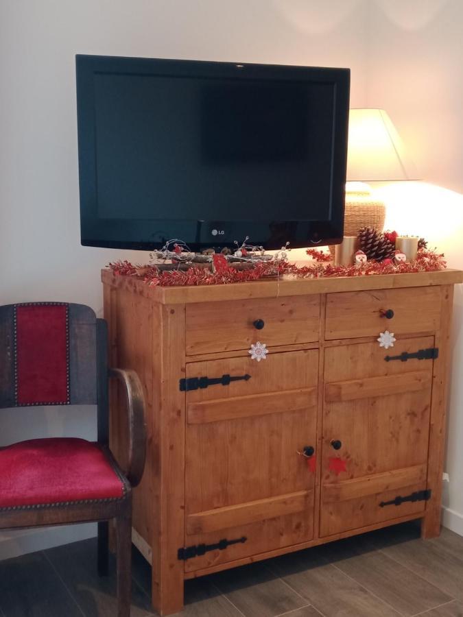 Studio avec jardin au pied du Revard dans villa Aix-les-Bains Extérieur photo